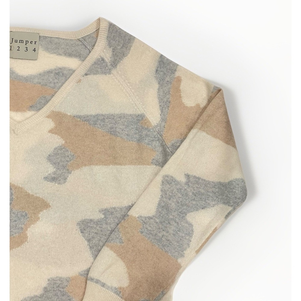 Jumper 1234 Camo Cashmere Sweater V Neck Beige Gray White Women's Size L - Picture 3 of 11